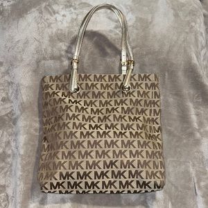 Michael Kors Tote